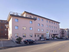 HOTEL MARY