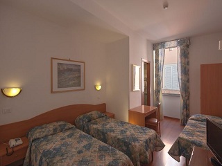 HOTEL TIRRENO