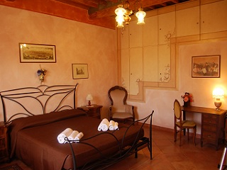 VILLA ANTICA TOSCANA